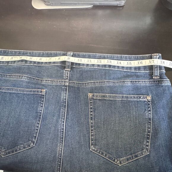 Chico’s Women’s Size 2R (12/14) Blue Denim Jeans Stretch Straight Leg Bootcut - Picture 7 of 11